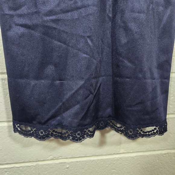 Vtg Vassarette Chemise Navy Lace Trim Slip Dress 36 Lingerie Coquette Romantic - Picture 4 of 7